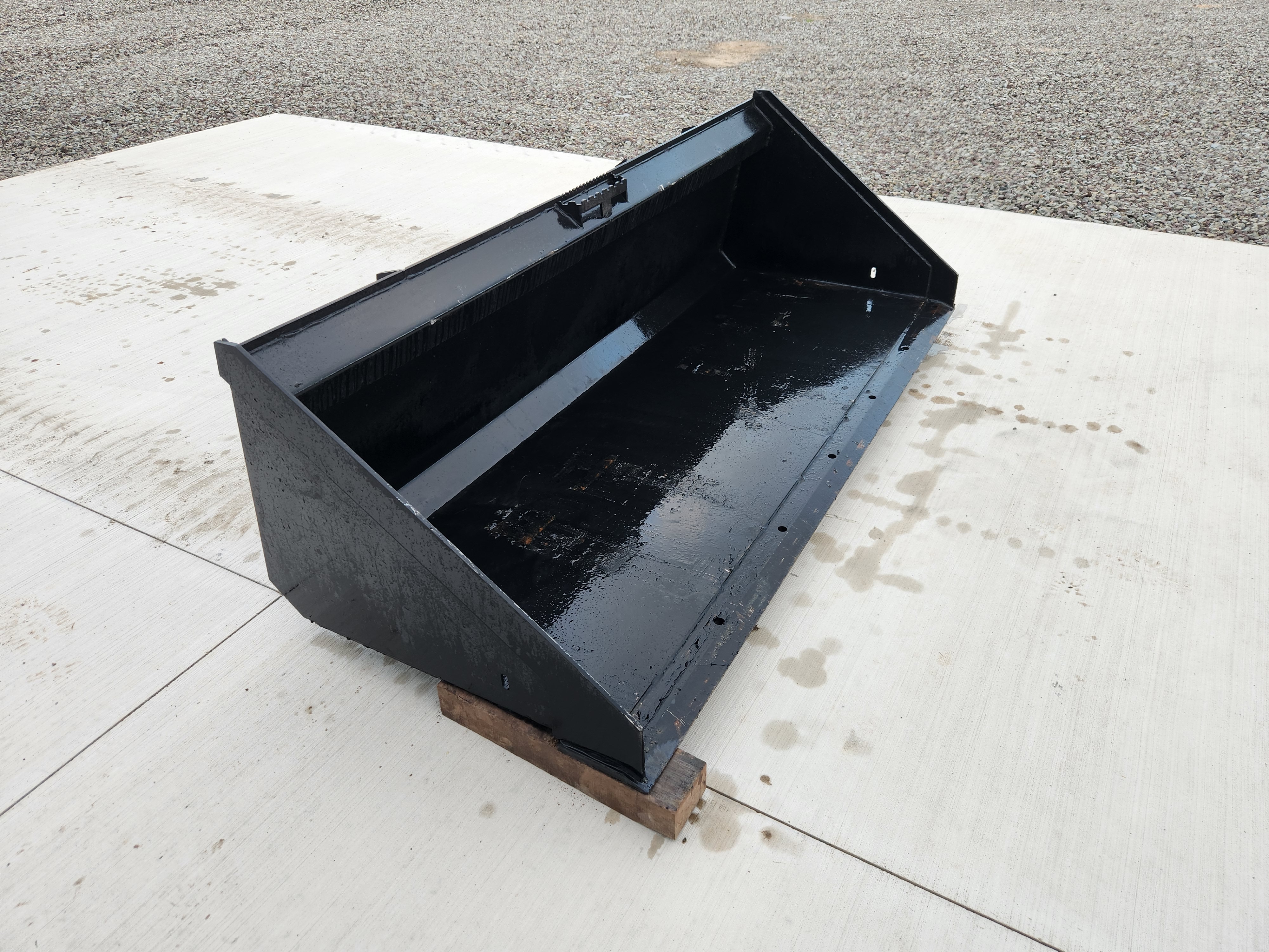 HD Quick Attach Bucket ($1,000)