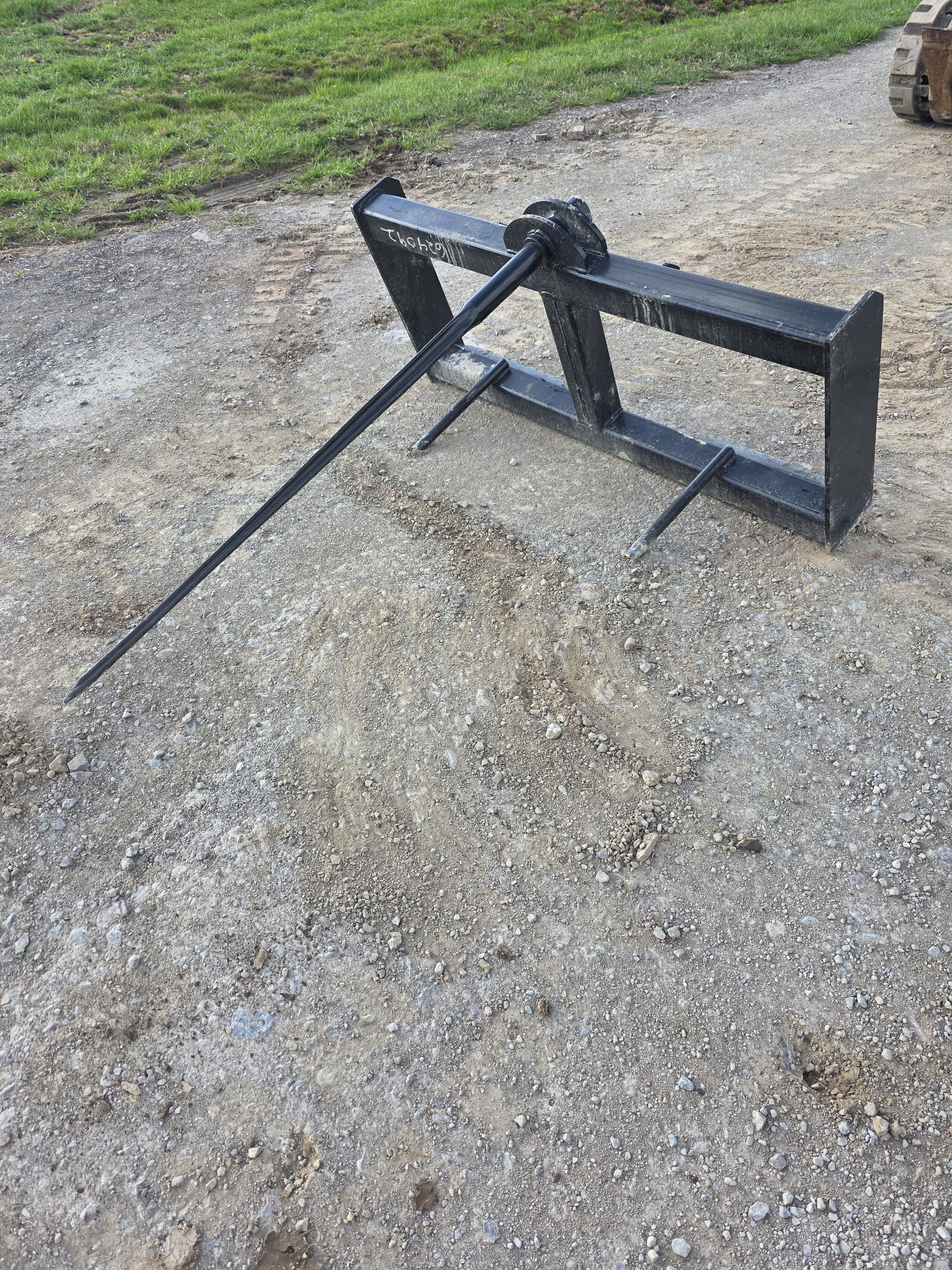 New HD Single Bale Spear ($500)